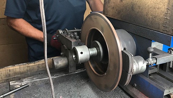 純正部品　優良部品